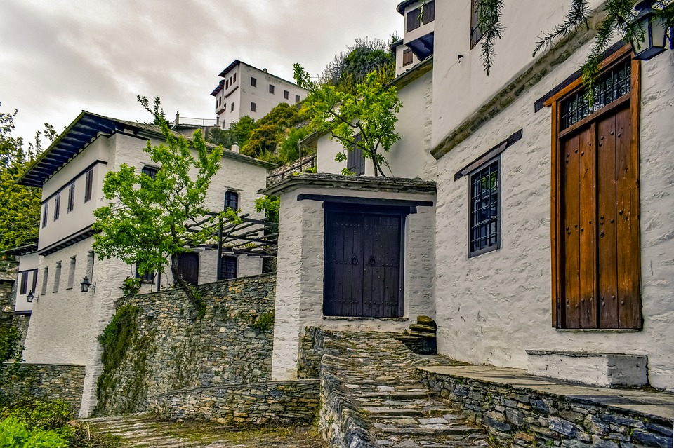 TripaeDotCom's tweet photo. Makrinitsa (Greece)

#travel #airticket #hotel #greece #photography #travelphotography #airtickets #hotels #surfingreece #travelgram #airticketagent #vacation #luxuryhotel https://t.co/xpIi7OX3VK