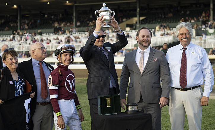 BH_AEberhardt's tweet photo. ✔️Two stakes contenders - Two Wins @keenelandracing ! It's a wrap as the Steve Asmussen-trained duo of #WickedHalo + #Gunite win the G2 @Lexus #RavenRun and #Perryville with @Tyler_Gaff aboard on both and winning owner Ron Winchell there to lift the trophy More from @BH_CCrosby https://t.co/dVBXy7B2lV