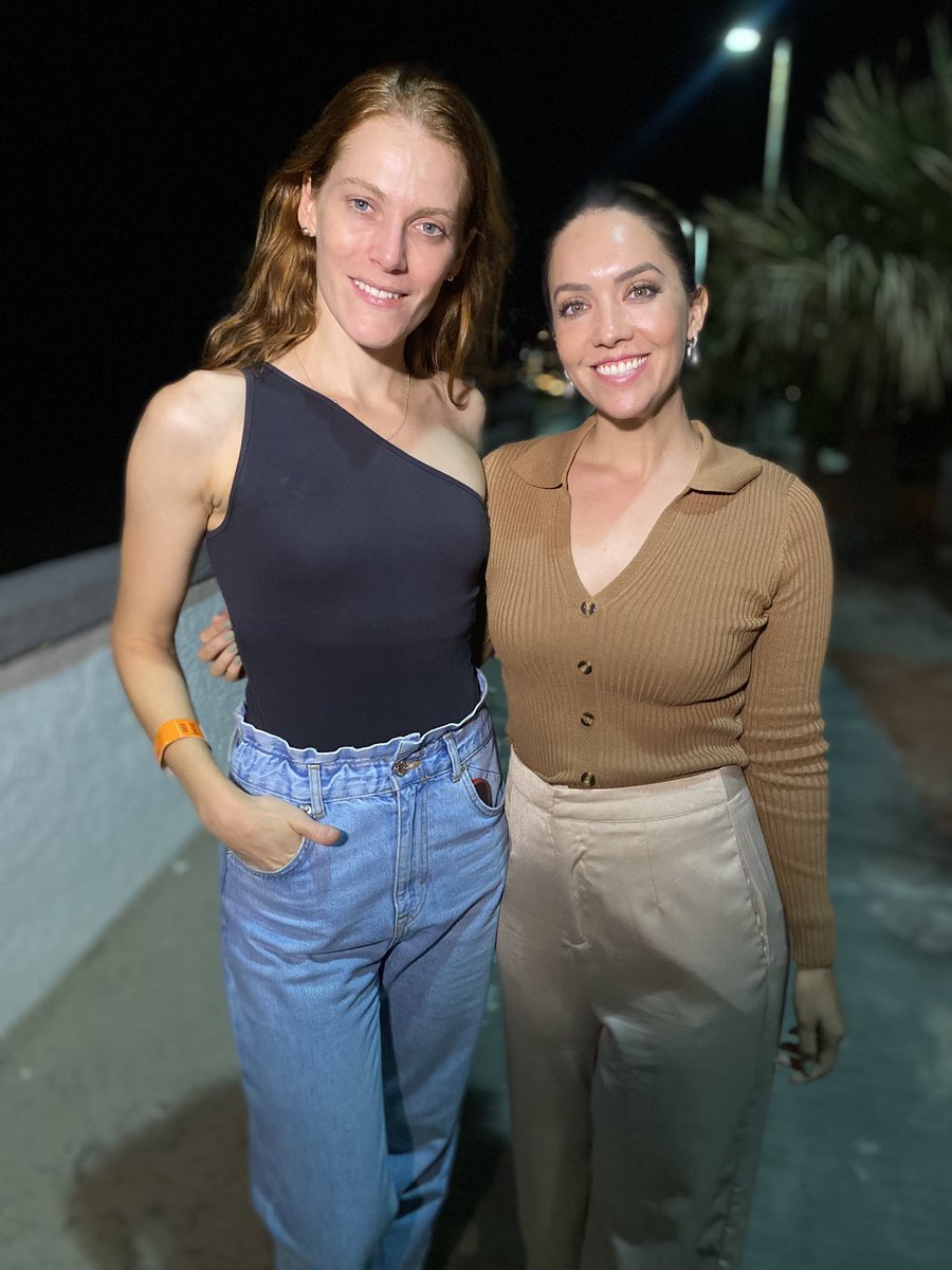 Mr_vision53's tweet photo. Entrevisté a la atleta, modelo y creadora de contenido originaria de Brasil @SofiaBerwig 💪🏻

Una de las pocas mujeres que corren ultramaratones en el mundo, estuvo en Sonora en la Gran Carrera del 🏜🏃🏻‍♀️

La historia completa por TMX-Digital y próximamente por aquí. 📲 https://t.co/srl2wIsLfO
