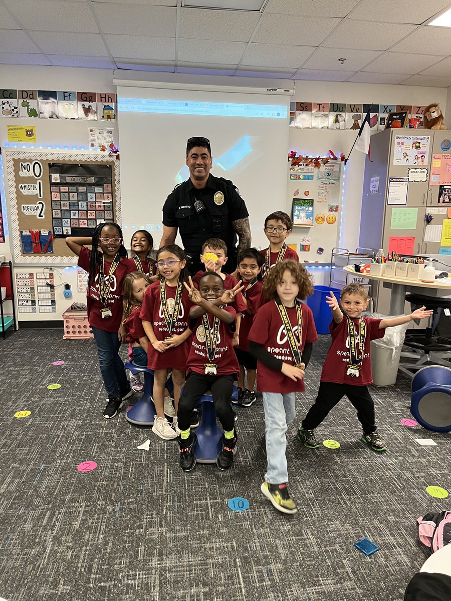 MsWomack1st's tweet photo. We love our SRO &amp; Spear It Sprint! 🏃‍♀️🏃‍♂️ https://t.co/1tBAOGEJJX