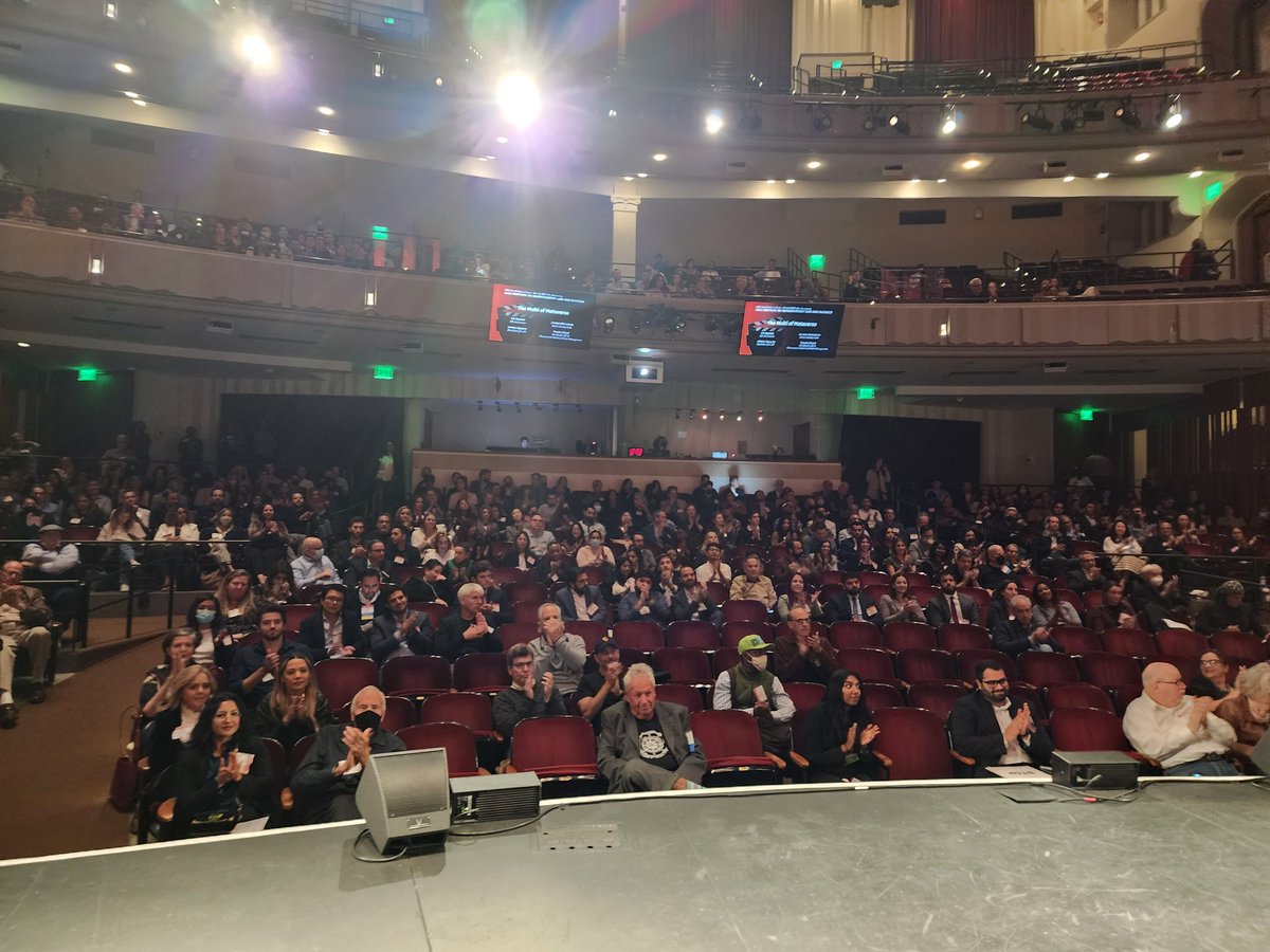 iamJimmyWIN's tweet photo. Enjoyed speaking today at 2022 Institute on #Entertainment Law & Business by @USCGouldCLE + @BHBA. #Metaverse talk with @E_Liz_DC-CEO @XRAssociation; @Jordan_McCollum-VP, Legal @Meta Reality Labs; @Cloyd360-CEO @Worldwide_XR
Good to see my law school & many friends
#USCLawEnt https://t.co/kzJBgnvaLa