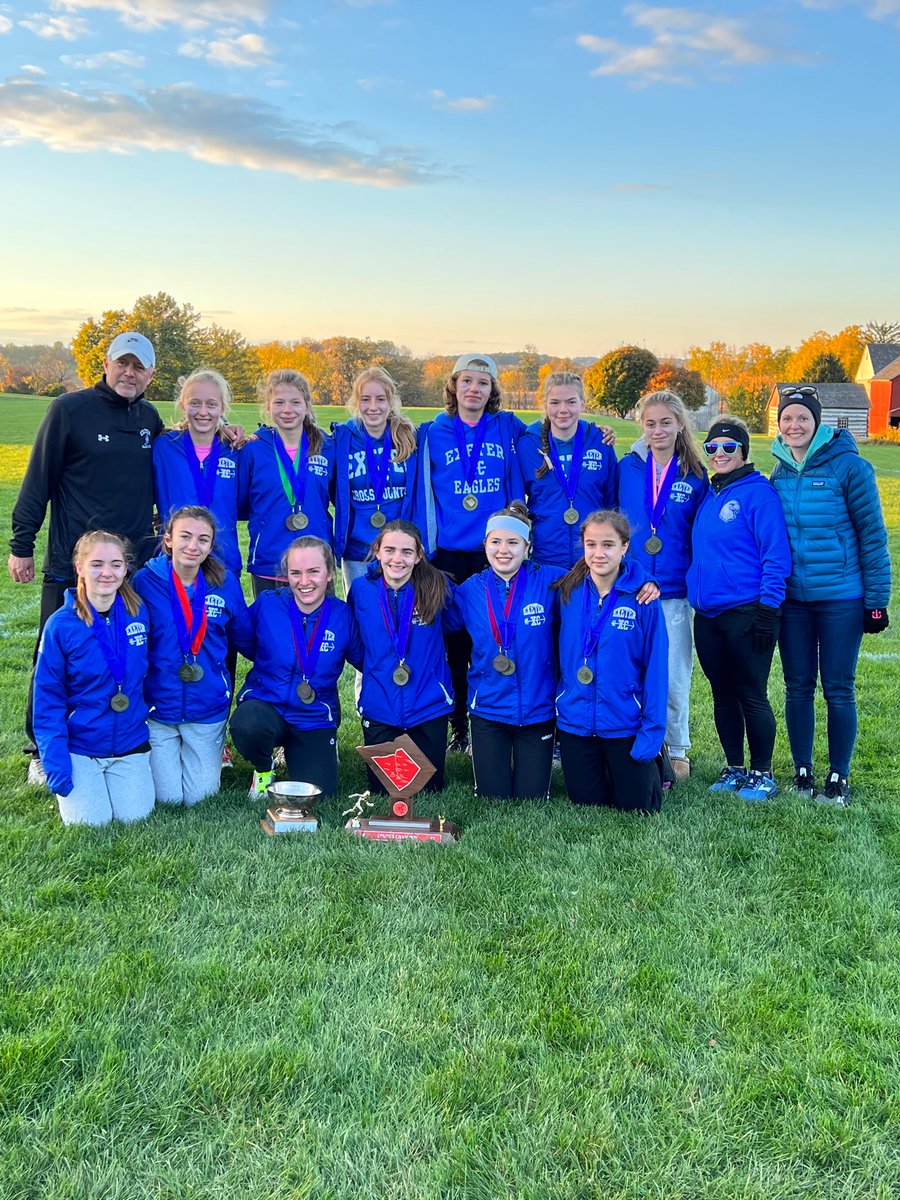 rkeith26's tweet photo. Great week for the HS &amp; JH Exeter Township Lady Eagles!! Both teams won the Berks County XC Championship!! @ExeterAthletics @CentralPARunner @SpotlightBerks @ExeterTwpSchool https://t.co/sMzsfFyTIy
