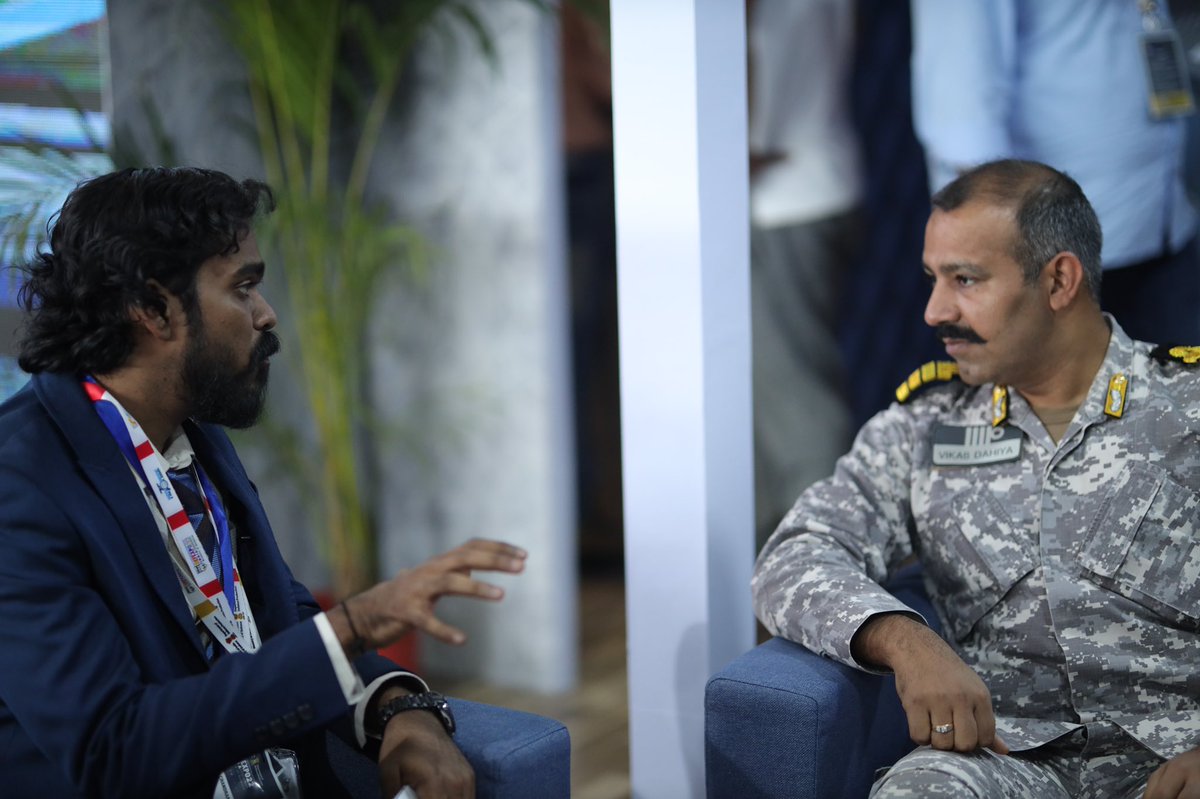 Sonujayan's tweet photo. Surprise visit on day two #DefExpo2022 
#MCMdefence &amp; #crownelectricboats may venture into a whole new line of #electricboats…A solid salute to you sir… https://t.co/wSRVIgNuAd