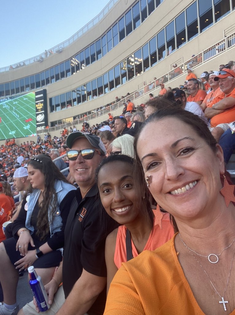 gretalanders's tweet photo. #GoPokes https://t.co/N0ivWgTrMk