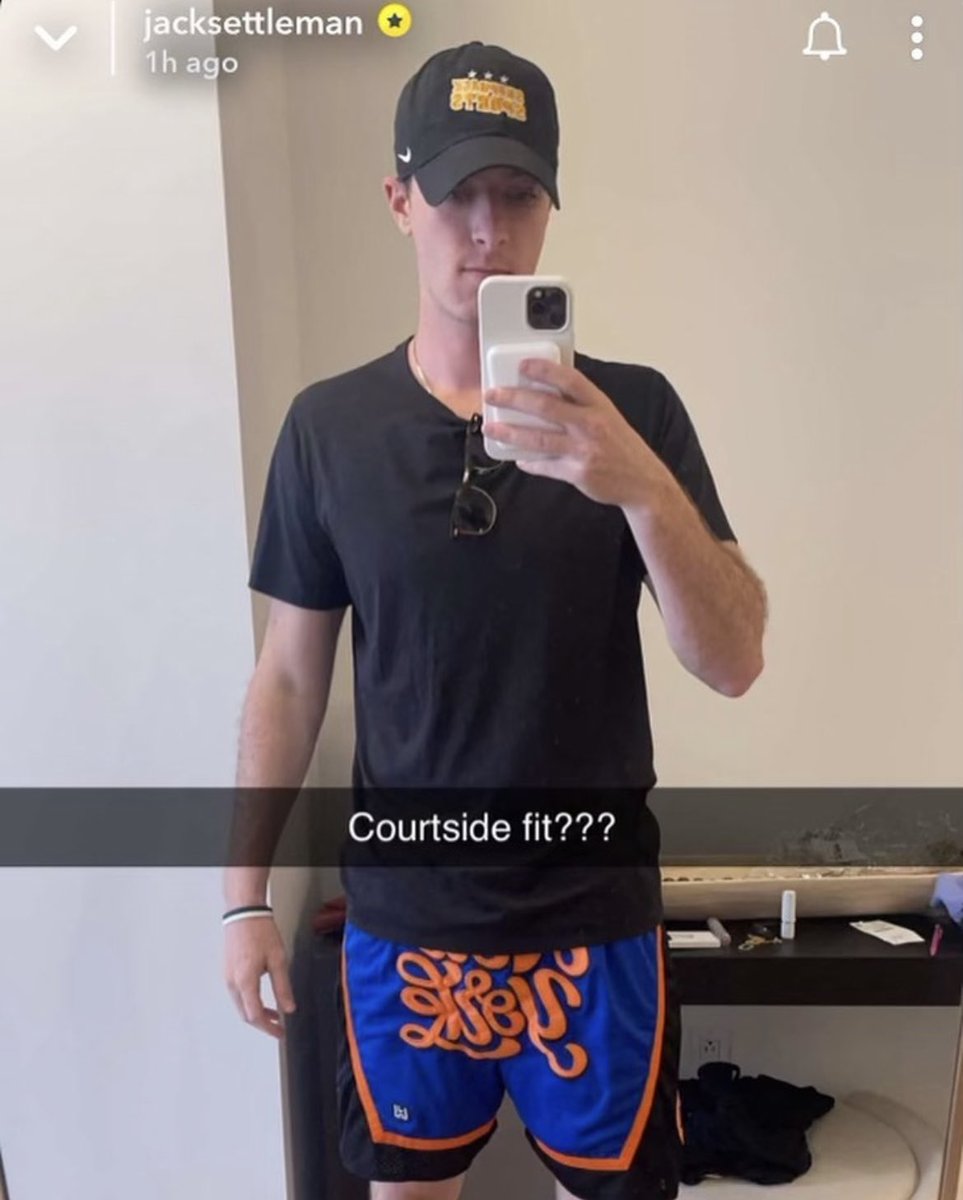 Customer reviews! 🔥

hypedjerzeys.com/collections/sh…