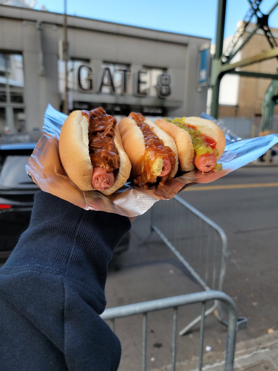 DaninCarteret's tweet photo. Look at me almost forgetting. 🤦🏽‍♂️ Game #35 for the season, 2nd postseason game this season and 125 Dirty Water Dogs (#sabrett only) for the season. 99 at @Yankees games and 26 at 2 spots in Carteret. #RepBx @MLB https://t.co/FYvadEdbpR