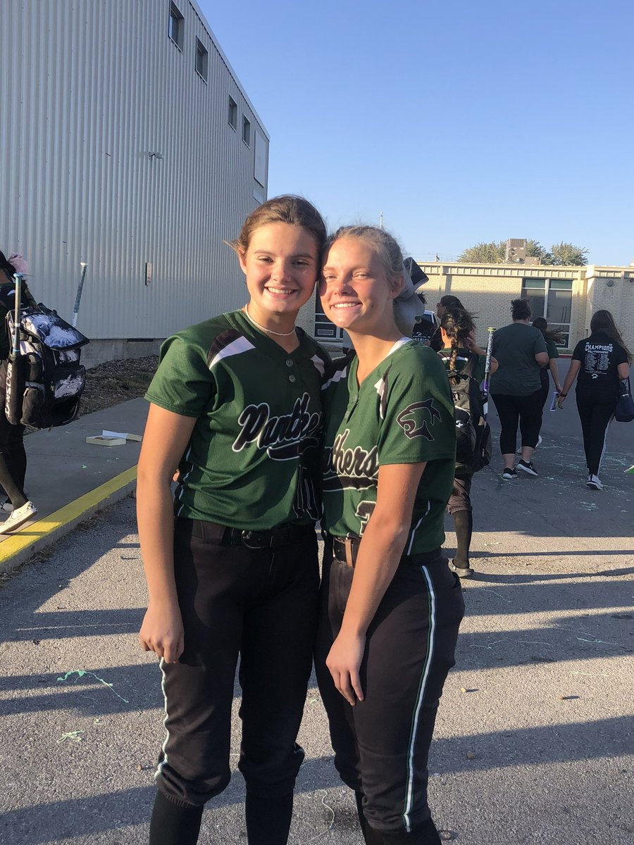 MyaHeil33's tweet photo. We’re both off to SPRINGFIELD!!!
 @KendylFitzwater @dc_fastpitch @PoloPanthers https://t.co/7R6aP1g4Eq