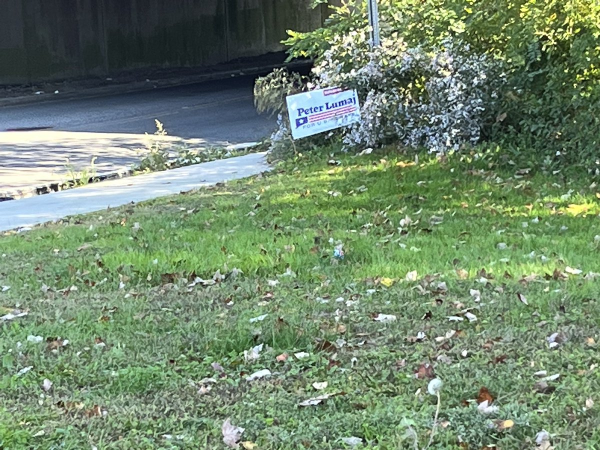 WestbrookRTC's tweet photo. Spotted today in Bridgeport; Lumaj’s Park City fans not giving up. https://t.co/1QOauwBbsc