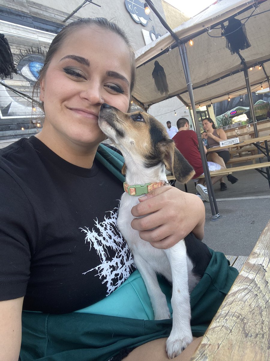 Katie Camlin tweet media