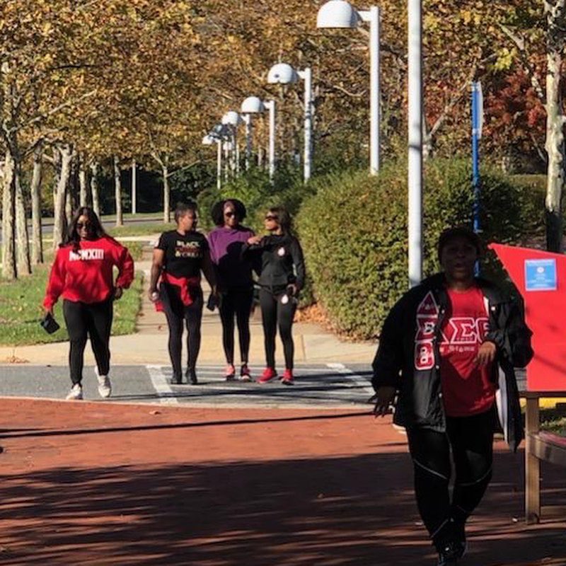 FCACDST's tweet photo. FCAC members staying FIT with Membership Services and guests during this morning’s Step Out Walk to Stop Diabetes #FCACDST #FCACStayFIT #CharitablePartners #StepOutWalk #FocusOnDiabetes https://t.co/SHKj06OCWk