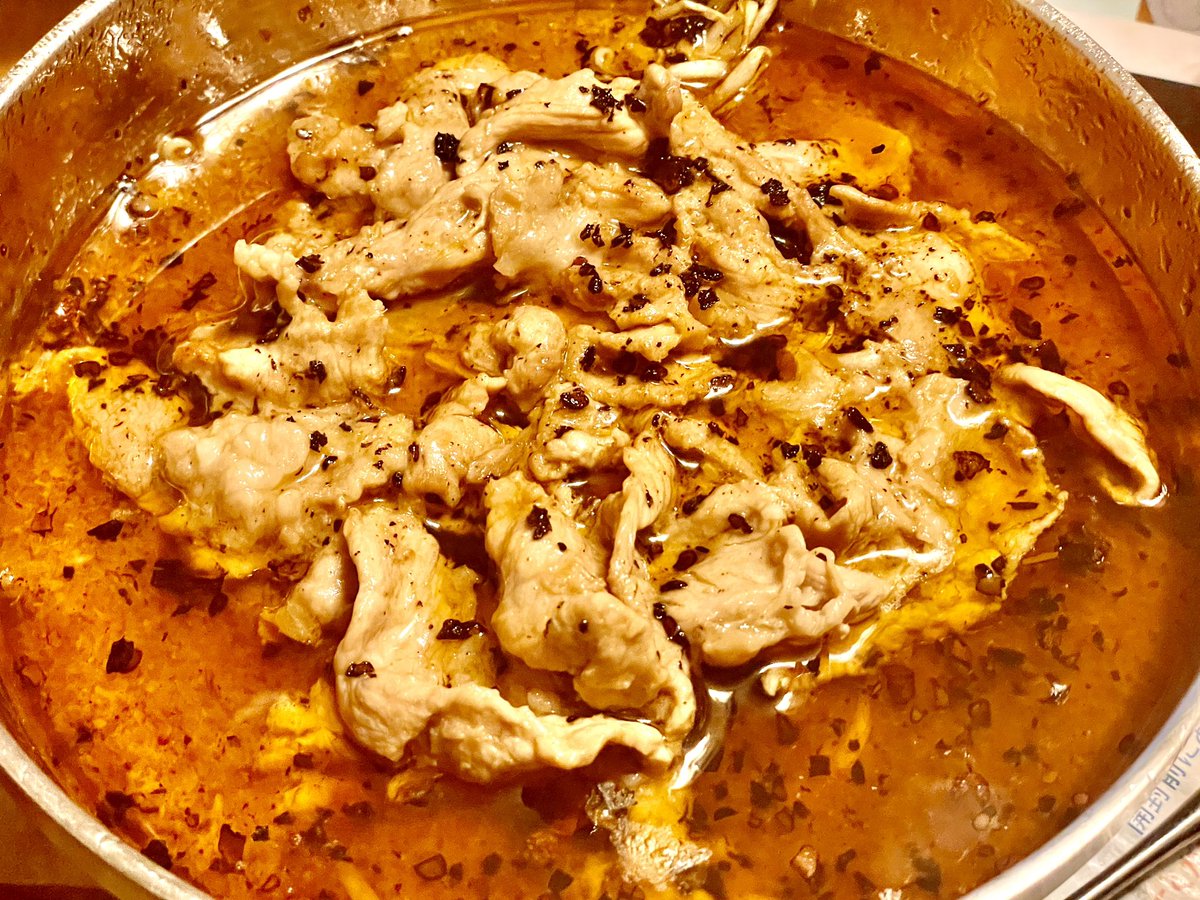 ああああ最後ラー油ミスって焦がしたけど水煮肉片うめえええええ
体が起きる気がするやつ
辛いけど辛くないちょっとだけ辛い感じやべえうめえ 