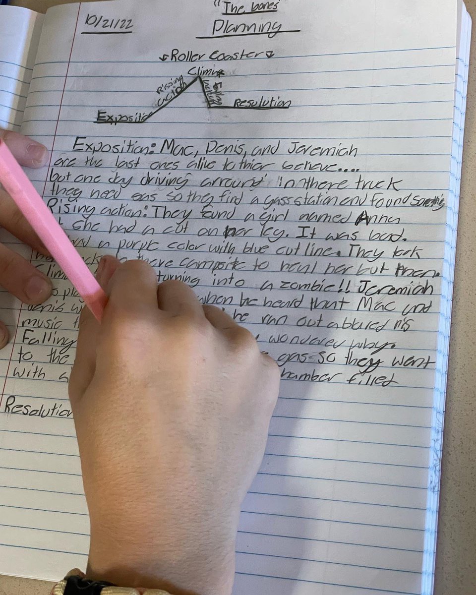 epmsraiders's tweet photo. Mrs. Bandy’s NBI class was excited to share their alternate ending stories with me this week. They are working hard on pre-writing and planning out their spooky stories. 🎃 👻🙀 #pcsdcreate #literacy #creativewriting #middleschool @Hodges_Lindsay_ https://t.co/ABI2Ti5BdY