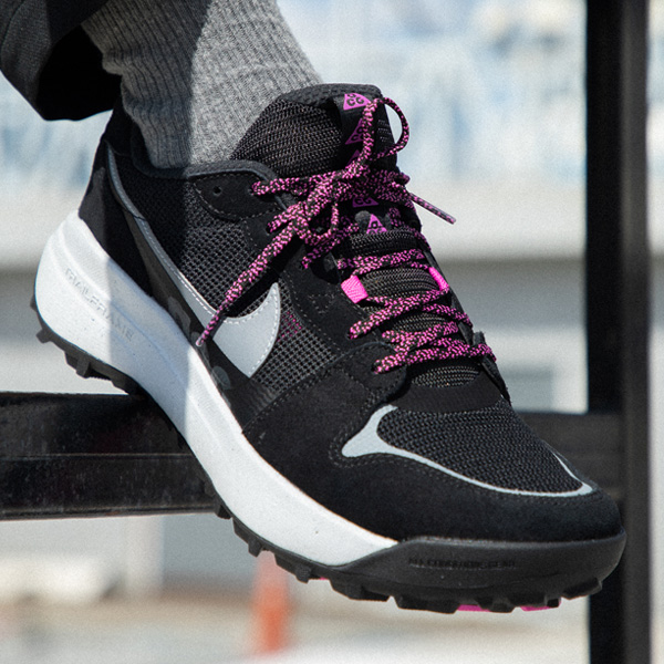 Kicks Deals on X: 