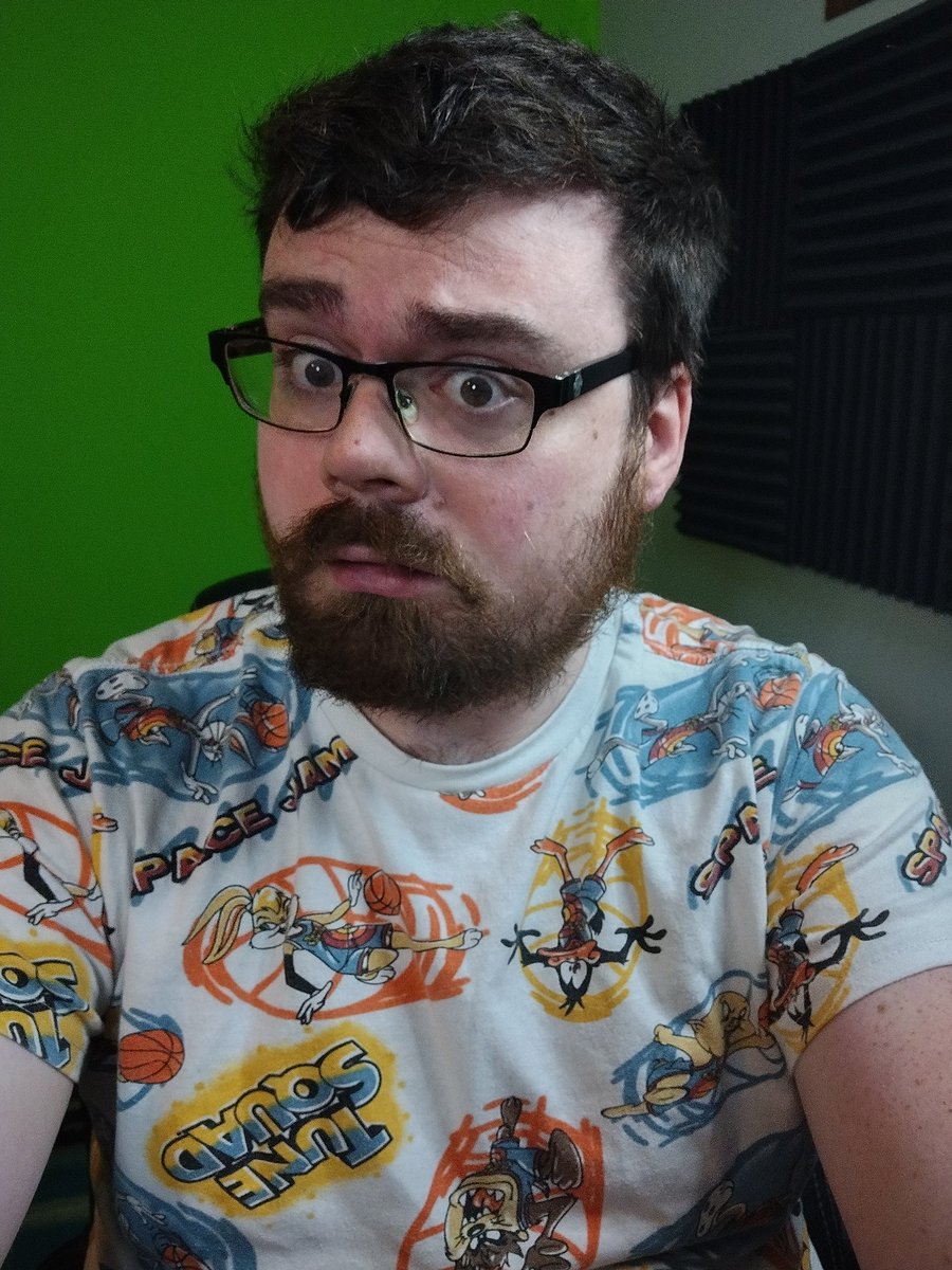 ghunzor's tweet photo. Happening right now! I've went bonkers and is doing a crazy insane rando for ALTTPR. Calling all big brain gamers! #zelda #TwitchStreamers #zelda3 #randomizers https://t.co/Sb4M1w29TB
