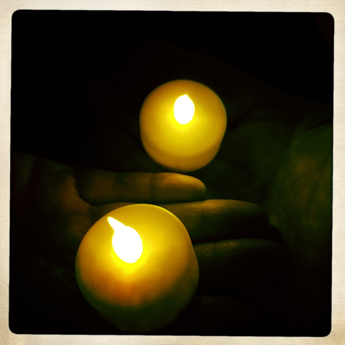 PaulSMillerPhD's tweet photo. Happy #Diwali2022 at the @UniversityofIl https://t.co/fdWy6wyCnI
