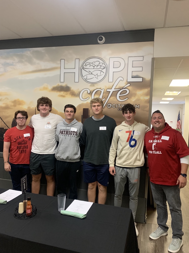 CoachDetweiler's tweet photo. We’ve faced a lot of adversity on the football field this season, but that pales in comparison to real-life adversity, such as not knowing where your next meal is coming from. Our guys volunteered to serve hot food today to those less fortunate. @ACPatsfootball @ACHSathletics https://t.co/UzmOFoHryX
