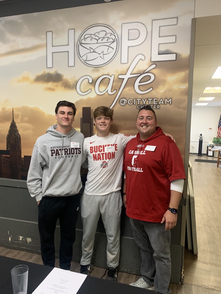 CoachDetweiler's tweet photo. We’ve faced a lot of adversity on the football field this season, but that pales in comparison to real-life adversity, such as not knowing where your next meal is coming from. Our guys volunteered to serve hot food today to those less fortunate. @ACPatsfootball @ACHSathletics https://t.co/UzmOFoHryX