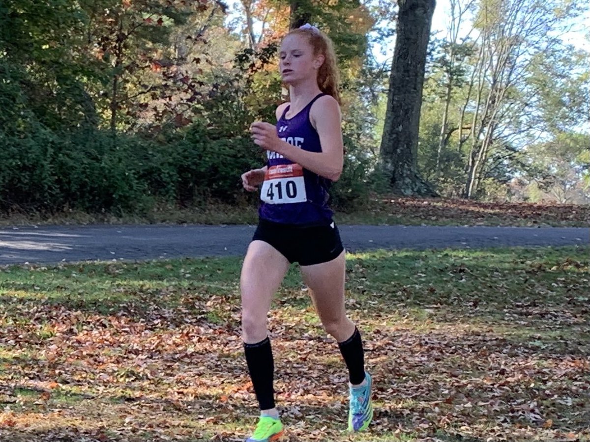 lambo2126's tweet photo. 🚨GMC XC RECAP ALERT 🚨 
🧹Huge shoutout to Monroe, who broke out the brooms to sweep its first titles ever as the Falcons ruled the day at Thompson Park💥
🔥And how about Vadul and Artz!! They rocked the course to win individual titles🔥
⚡️Recap+videos-
https://t.co/mP8Ke0YsUz https://t.co/0MBrVuF1mq