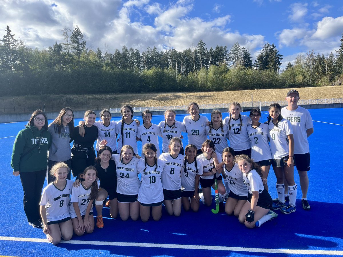 YorkHouseSchool's tweet photo. RT @nikdcww: Proud to coach this fabulous Senior 🏑 team who matched Collingwood entire ISA Final +  fought back from a goal down to tie 1-1. Lost shootout/trophy by inches but silver is amazing. Huge character &amp; commitment all weekend #myYHS #GoYHSTigers https://t.co/JHZW4bC51v