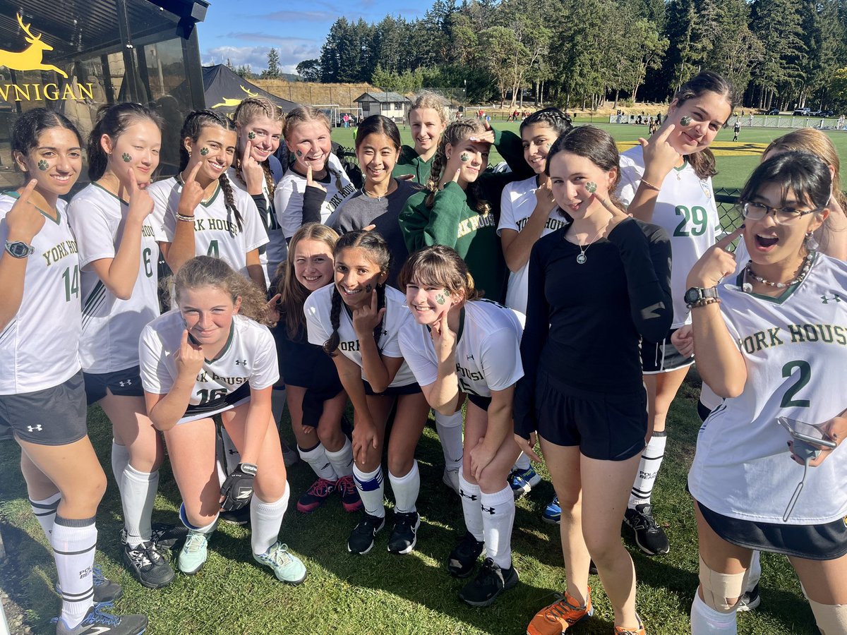 YorkHouseSchool's tweet photo. RT @nikdcww: Proud to coach this fabulous Senior 🏑 team who matched Collingwood entire ISA Final +  fought back from a goal down to tie 1-1. Lost shootout/trophy by inches but silver is amazing. Huge character &amp; commitment all weekend #myYHS #GoYHSTigers https://t.co/JHZW4bC51v