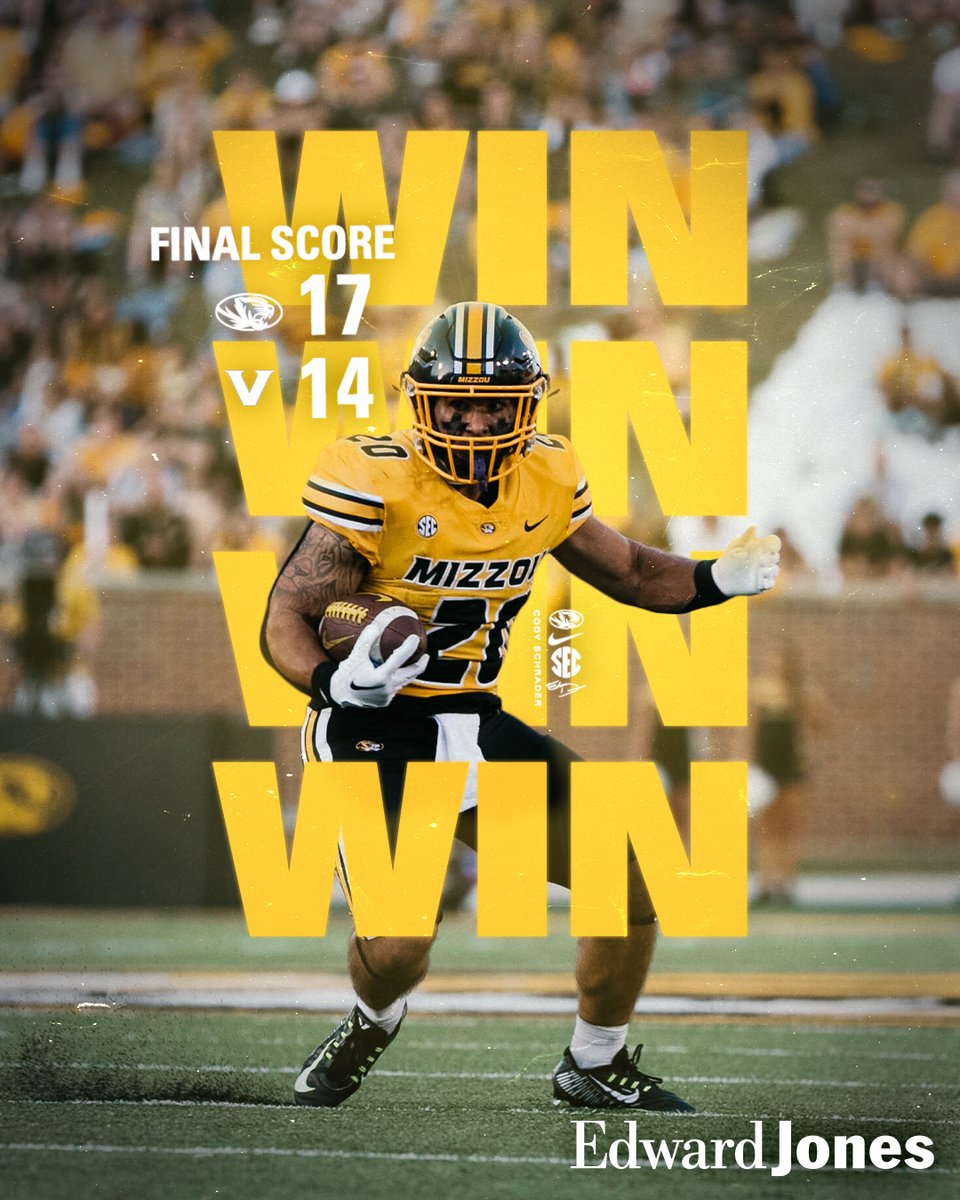 MizzouFootball's tweet photo. Final From Faurot! TIGERS WIN!

MIZ 17, VAN 14

#MIZ 🐯🏈 https://t.co/PLTvD3ZkLM