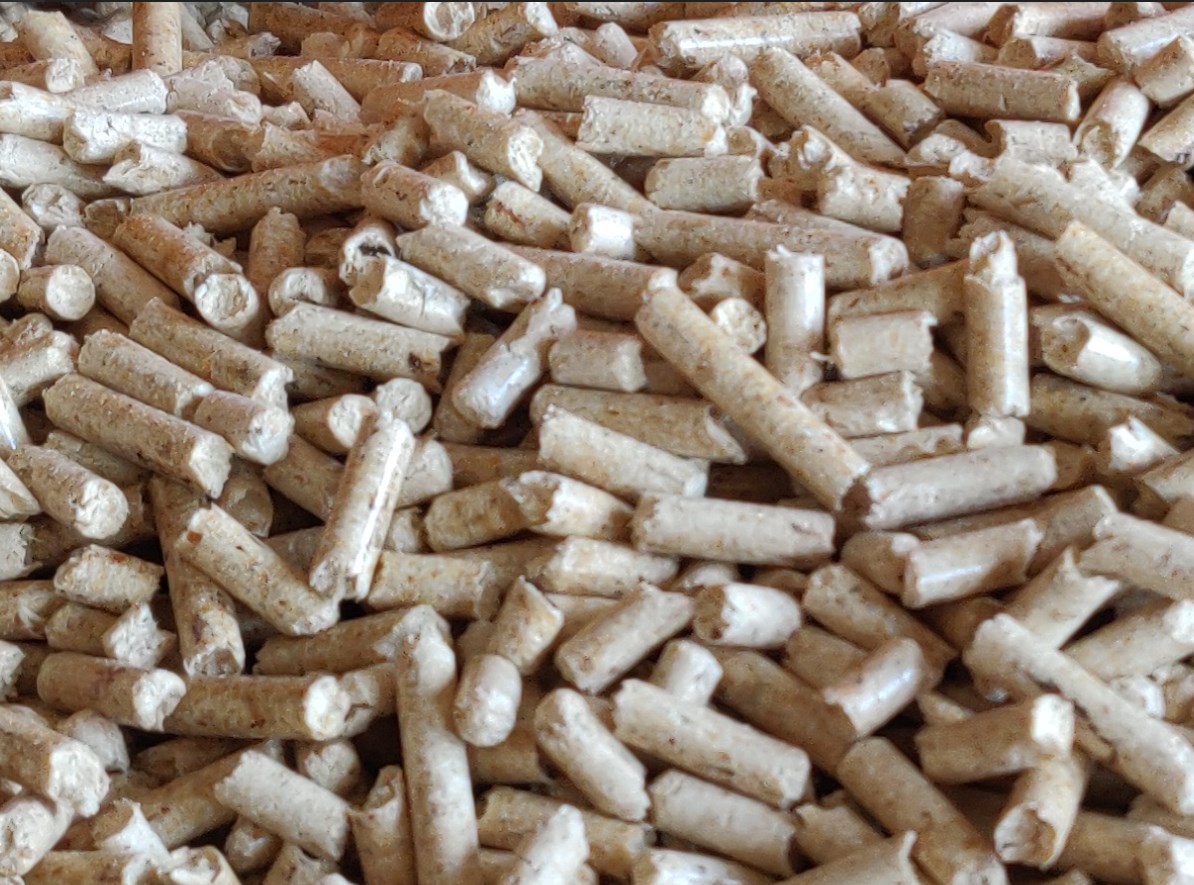 ITTCON_KG's tweet photo. https://t.co/Ui34ysSyi7 Angebote für den Winter #holz via #FORDAQ 
Holzpellets EN+ A1
https://t.co/qAaRTCALTb 
https://t.co/h3a1gmcV9E 
https://t.co/u7z1LeOTeE 
Nicht Zertifiziert 
https://t.co/CGjmJ7ugpa
Eichenbrennholz 
https://t.co/VH6edz12dk 
https://t.co/TNVUvxNxIH 
aus HOLZ https://t.co/0zwi6tiHlI