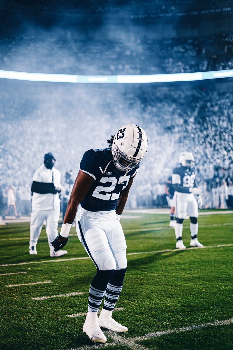 PennStateFball's tweet photo. Big Curt 💎 https://t.co/Dozfv8EMPl