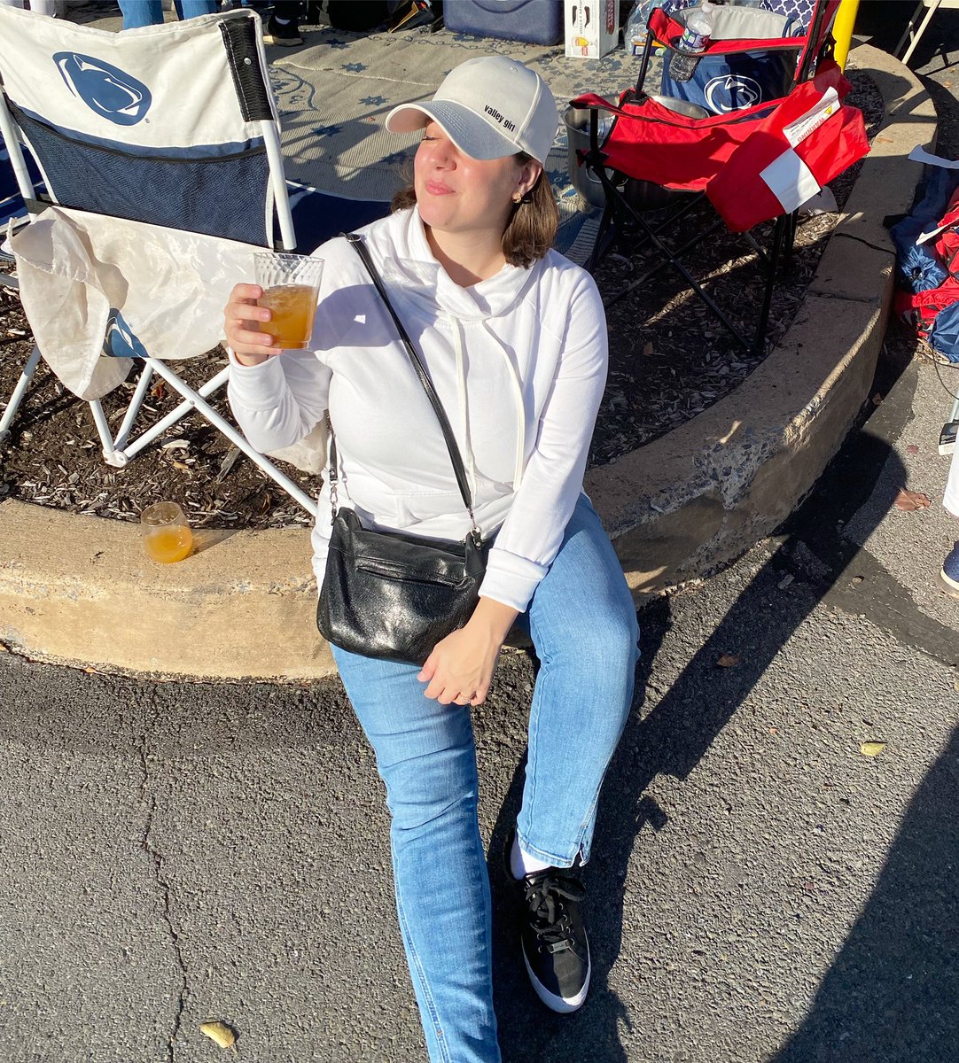 danaeblasso's tweet photo. Smells like a #PennState win https://t.co/dEbO1vpvS8