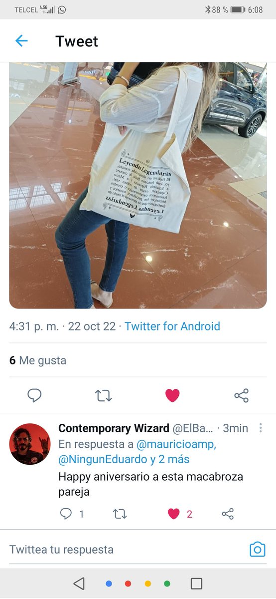 clauvj's tweet photo. @ElBadiablo le dió like a nuestra foto @mauricioamp 🤩 ya solo me falta que @MarkHamill me de like algún día y puedo morir en paz 😌 https://t.co/6OwjMCiDTj