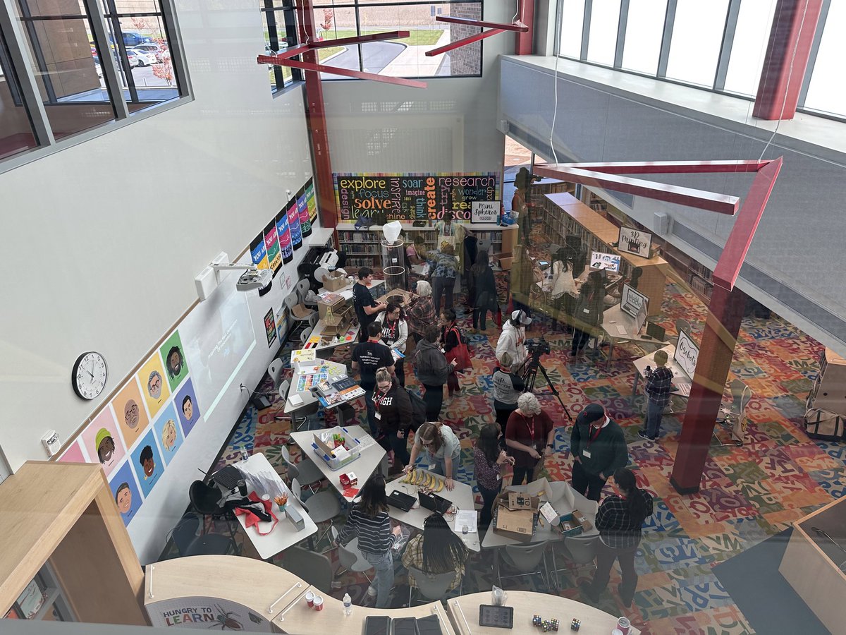 TeacherTechCon's tweet image. Wow. @VM_Elementary thanks for hosting us today. Those views 😍🍁#psdttc22