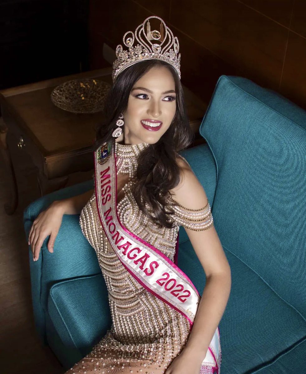 NoticiasTHV's tweet photo. @MissVzla @HamletVIP MONAGAS 👑 https://t.co/bONmt8kQwM