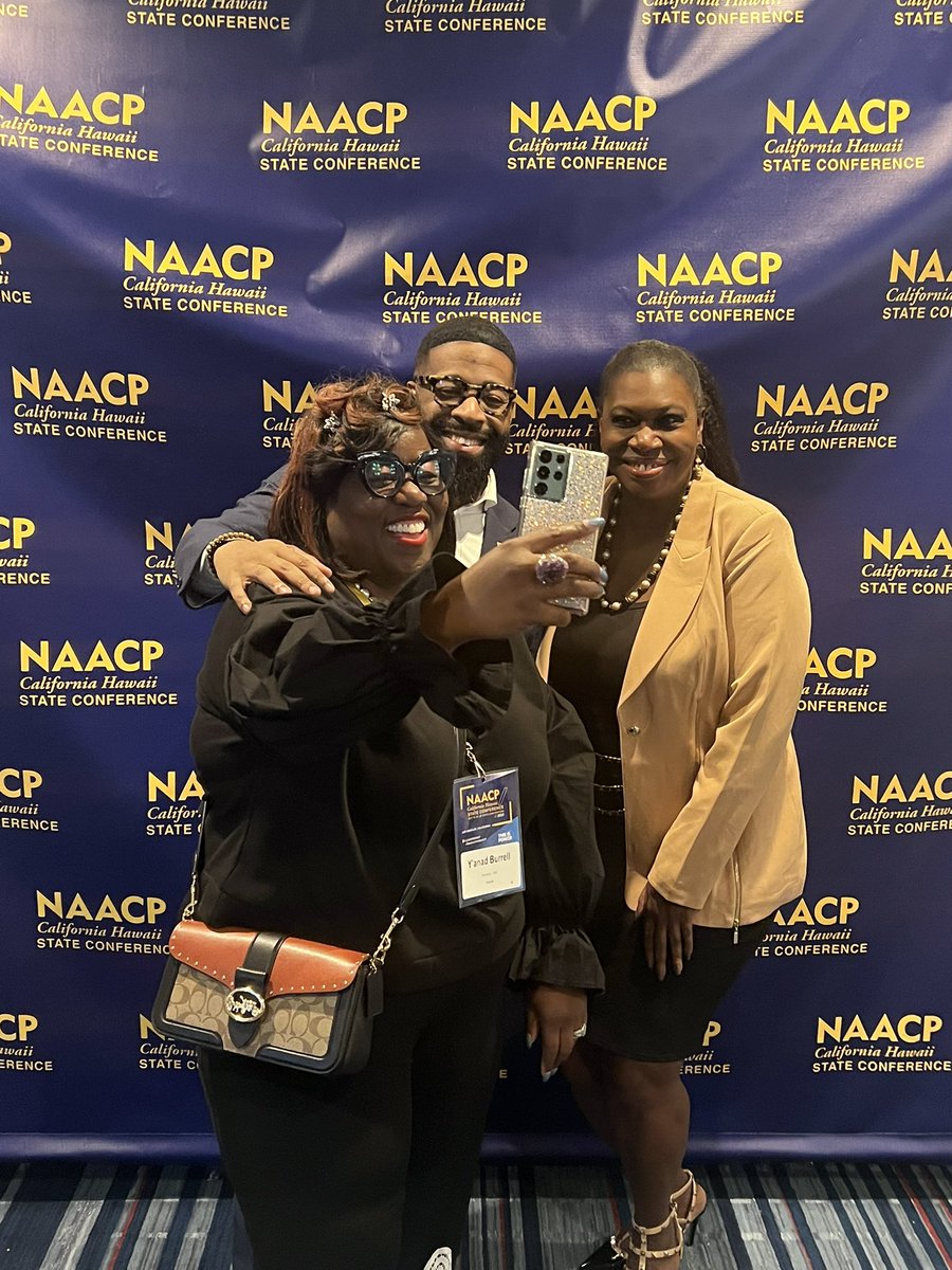 Blessed to hold creative space with such brilliant minds of the @NAACP - Thank you @Trovon_Williams @glasshousecomm for an engaging Marketing + Communications Talk on Dismantling Hate & Racism w/ Tech. 

📍@cahinaacp State Convention
#ThisIsPower