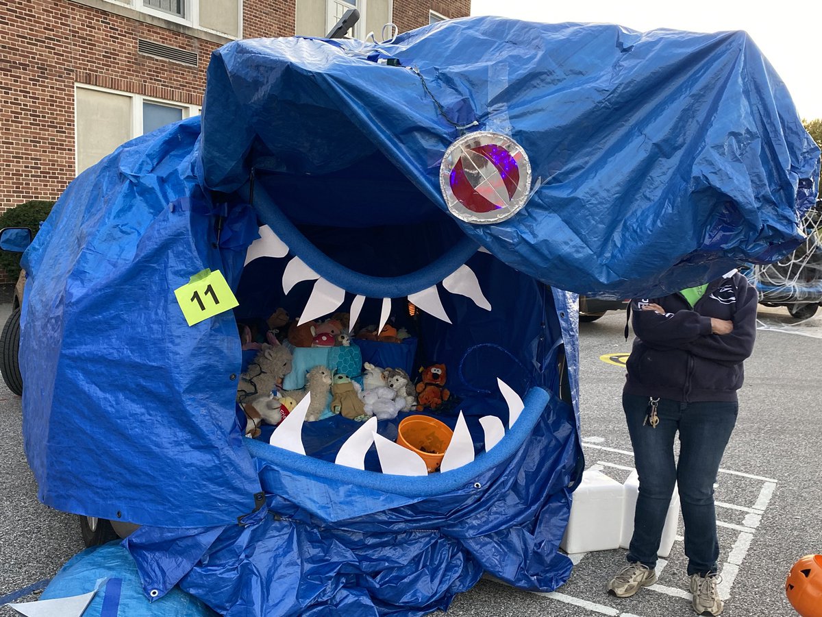 Canadochly Elementary tweet media