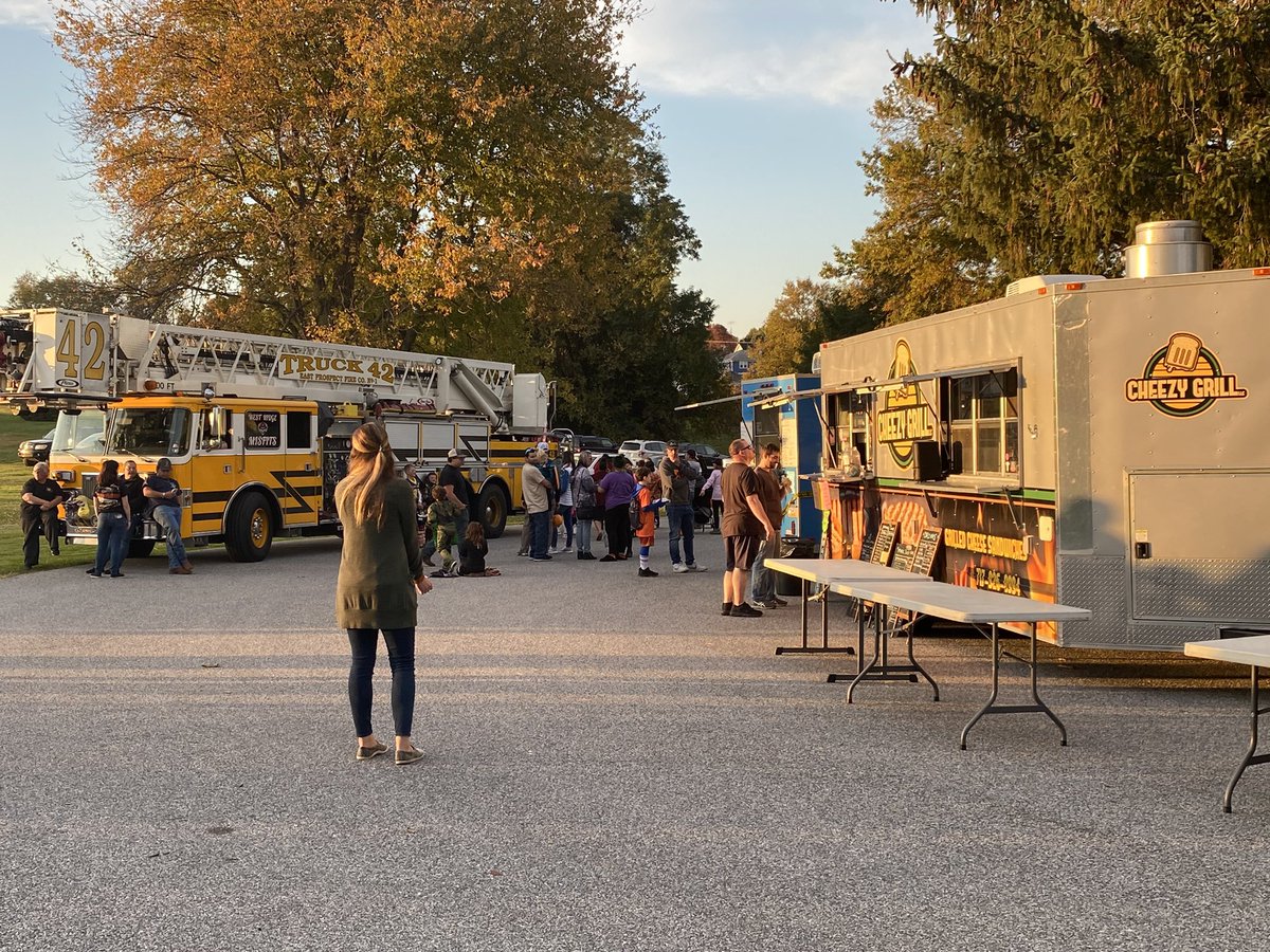 Canadochly Elementary tweet media