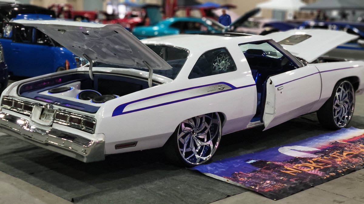 DLuxKreationz's tweet photo. #StreetCredibility My 10 year build. Today was her 1st show. Blood.Sweat.Tears. Started from the bottom now we here... #AshyToClassy #ASoldiersFortune #DLuxKreationz #NokturnalCarClub #TiarraLuxuryGrilles #AmaniForged #PhilsUpholstery #WilwoodBrakes #MmatsCarAudio #Intellitronix https://t.co/LJQsKZIhhP