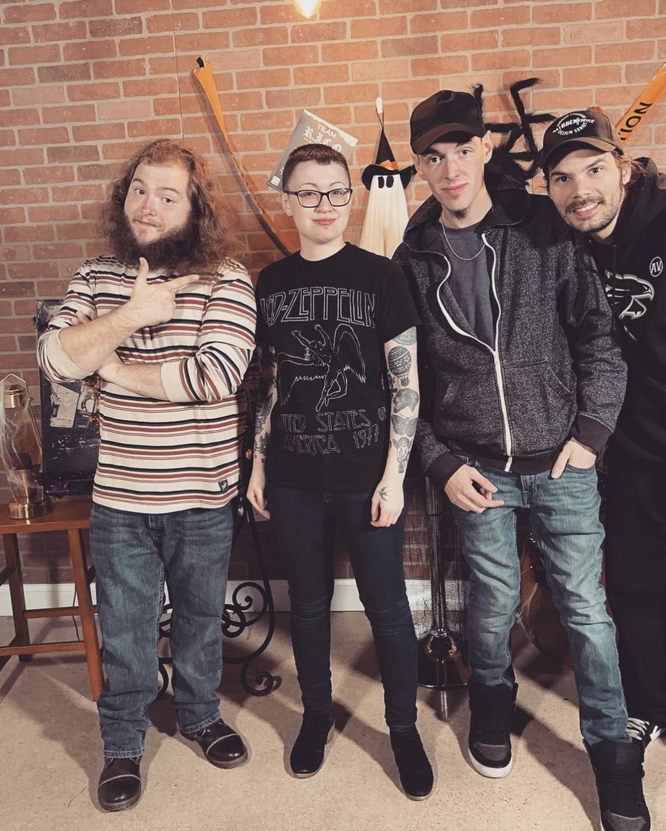 Garbage at Twitter gang wazzzupp. Great time jamming and chatting with @TeamRICO__