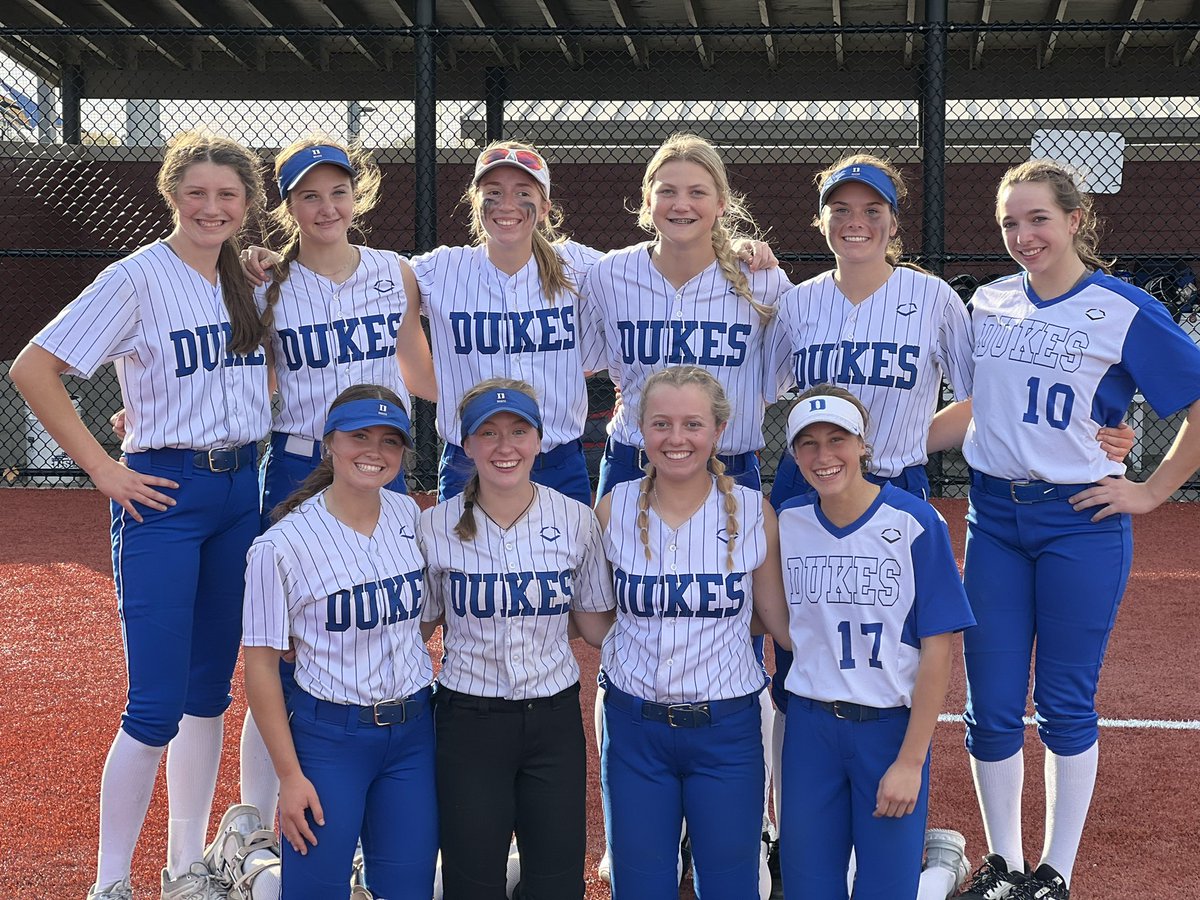 Awesome day today. Pitching was on point, bats were working and most of all the team was having a blast! We played some of our best ball in front of a ton of great schools! Fired up for this team and their future! <a href="/IHartFastpitch/">I❤️Fastpitch</a> <a href="/Los_Stuff/">Carlos Arias</a> <a href="/LegacyLegendsS1/">Legacy & Legends Softball</a> @LadyDukesSBorg
