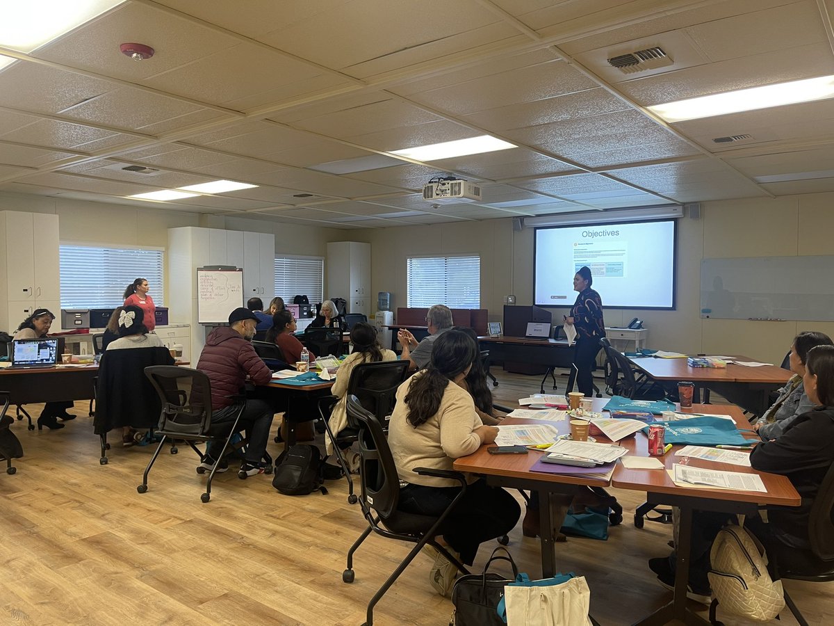 KBarronCaliz's tweet photo. @MCOELangLit @LGFiggy @raquelELD @DrRosaHernandez Thank you for providing a wonderful day of engagement and learning to our MCOE Migrant Education Instructional Team! https://t.co/AajqTrj3wq