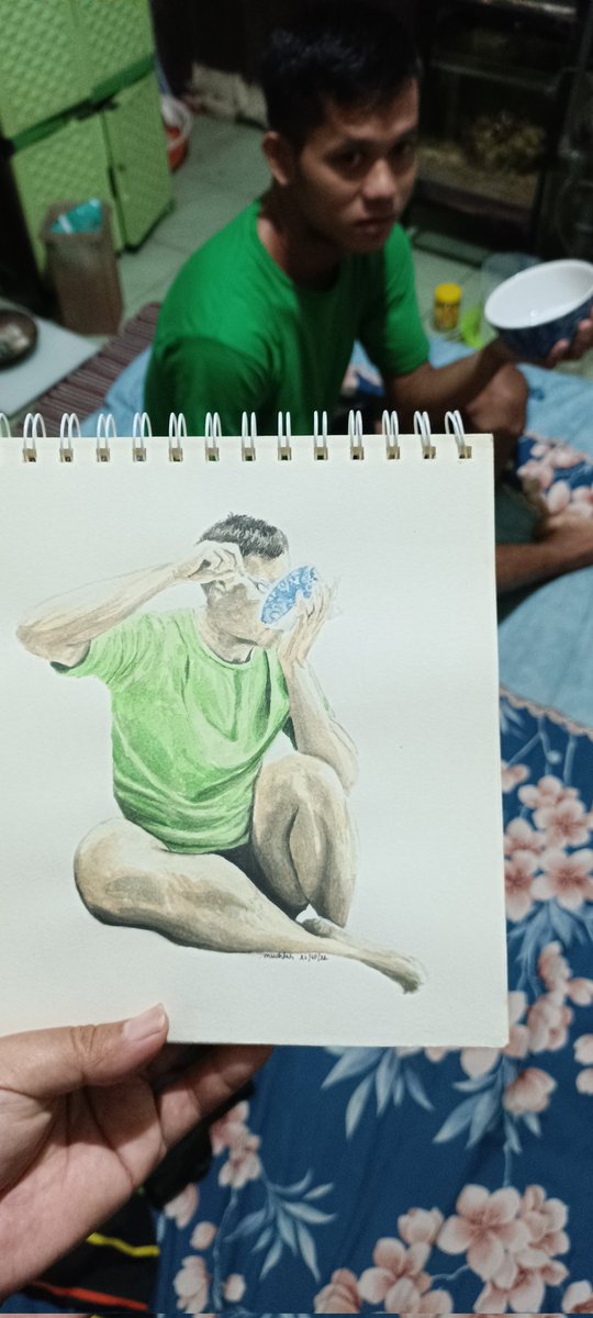 Muchtaro's tweet photo. Breakfast 🤣 hmm so yummy #watercolor #watercolorart #watercolorsketch #watercolorpainting #watercolordaily #sketchbook https://t.co/SdITWW6iLM