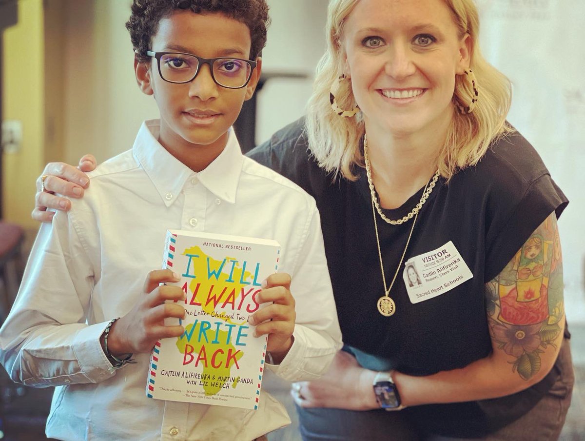 CAlifirenka's tweet photo. #sacredheartschool was such a fun visit! #iwillalwayswriteback https://t.co/8Zane0q4mu