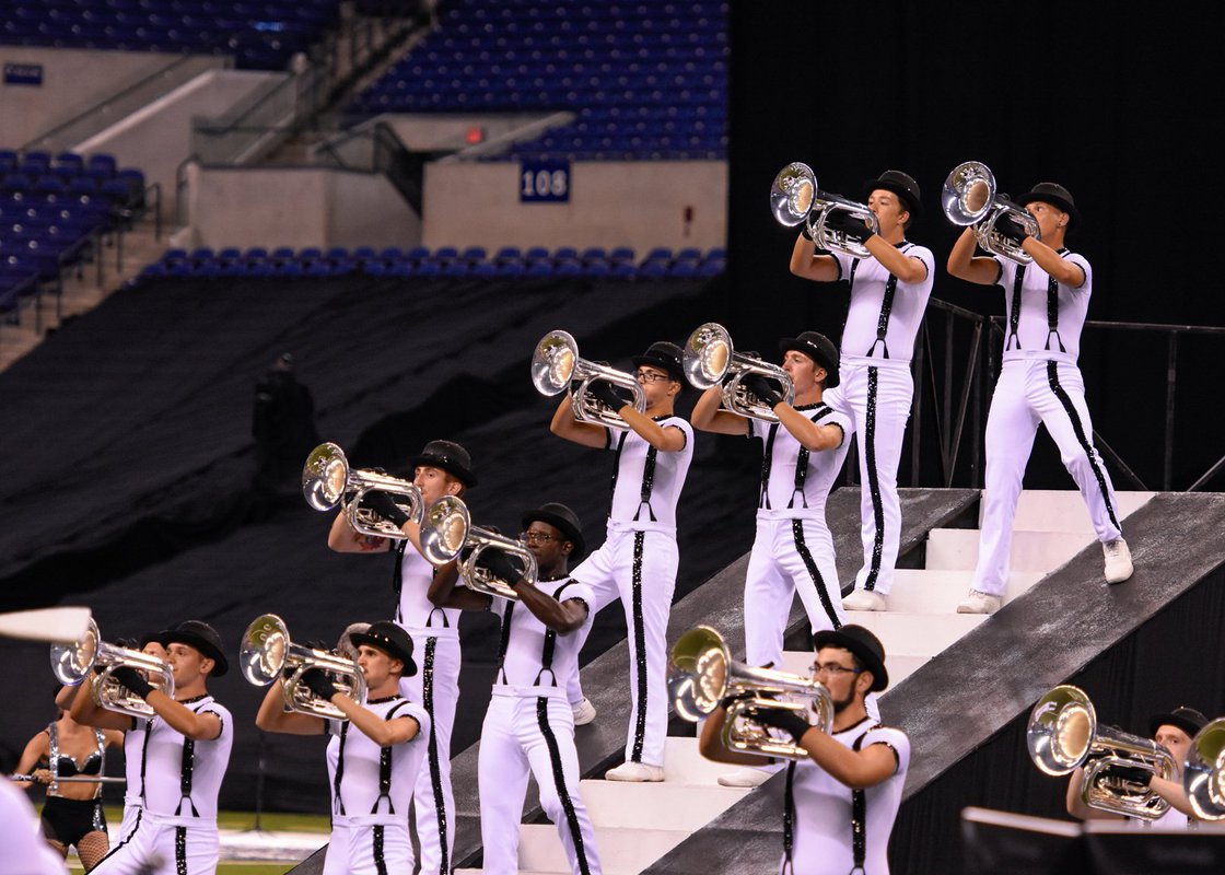 Tomorrow is the last day to order your Bluecoats Costume in time for Halloween!!! Don't end up at the Halloween store on the 31st hoping there's something left—head to bluco.at/s_c and pick out your favorite Bluecoats look & impress all your friends. Don't wait!!!