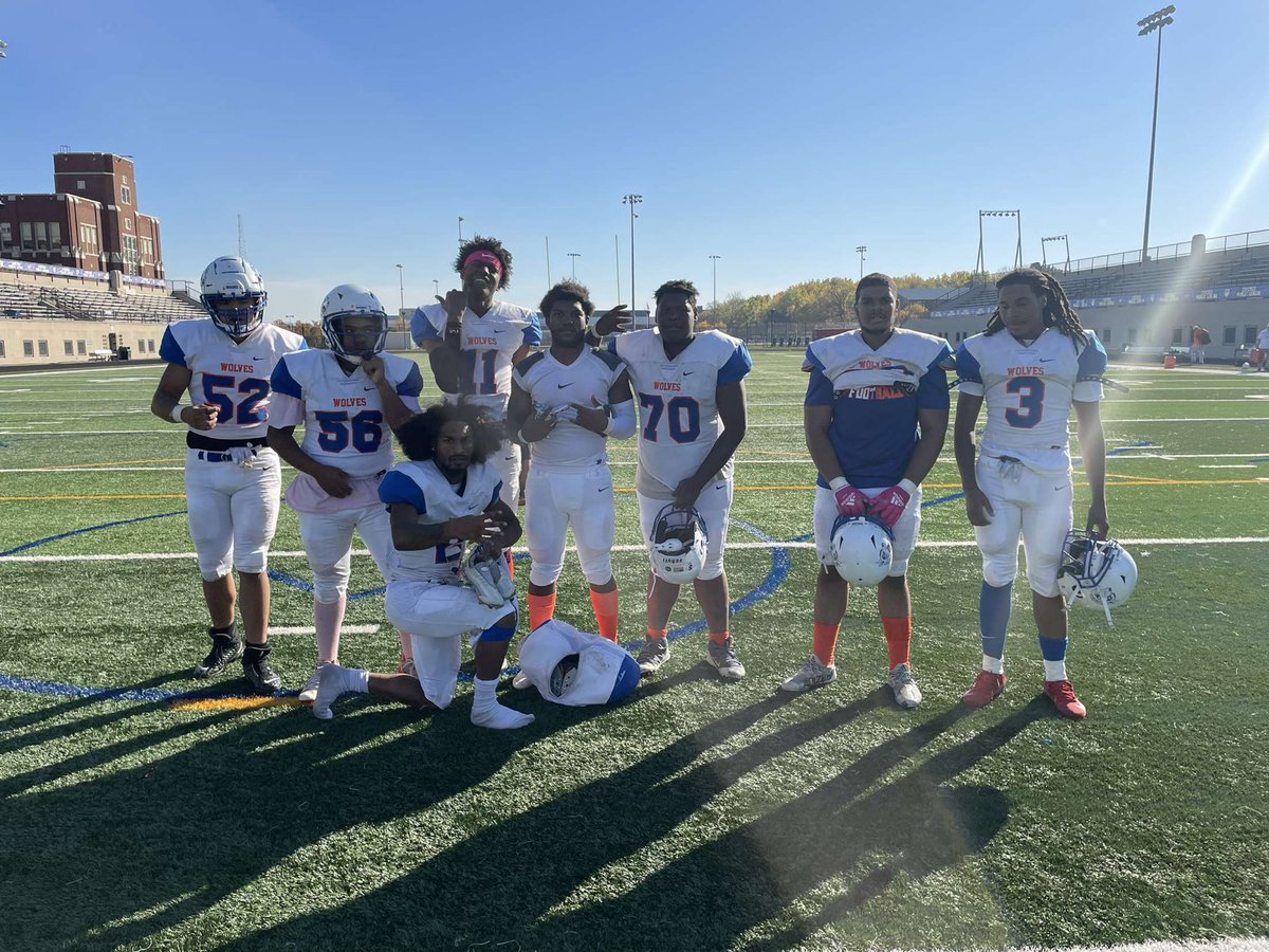 JaylanTeague_50's tweet photo. Big Dub today 42-0 &amp; Conference Champs🦅 ❤️ https://t.co/zqv2D8TKCd