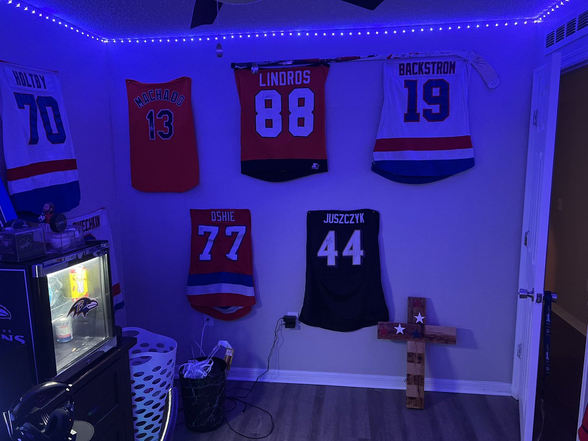 EgoKiller43 tweet media