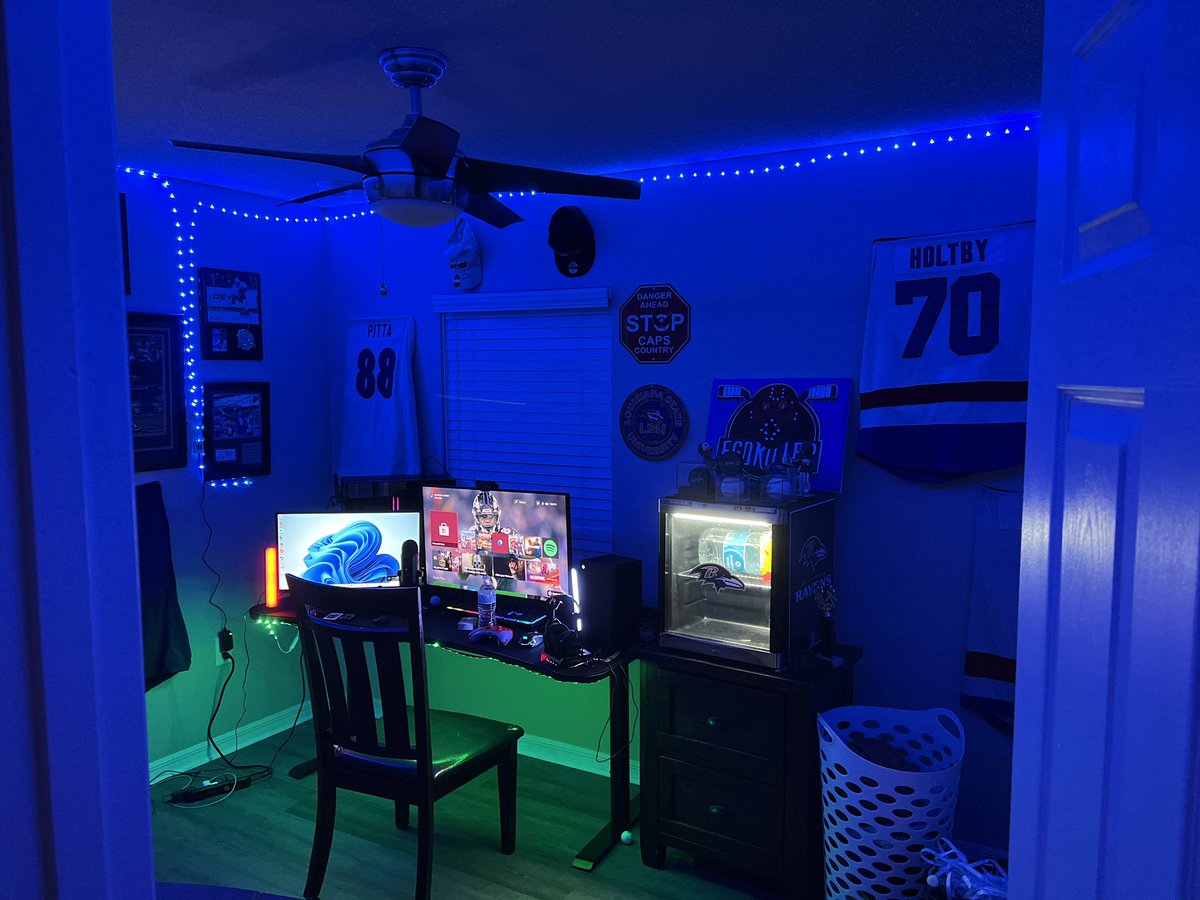 EgoKiller43 tweet media