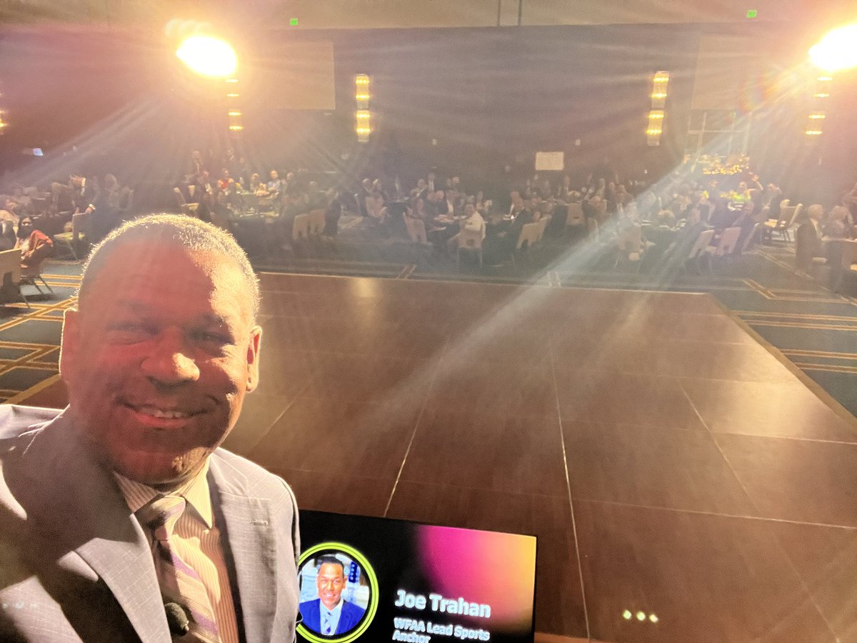 JoeTrahan's tweet image. A fantastic night on tap helping Our Friends Place raise funds to further their mission of helping young women in North Texas.
@ourfriendsplace