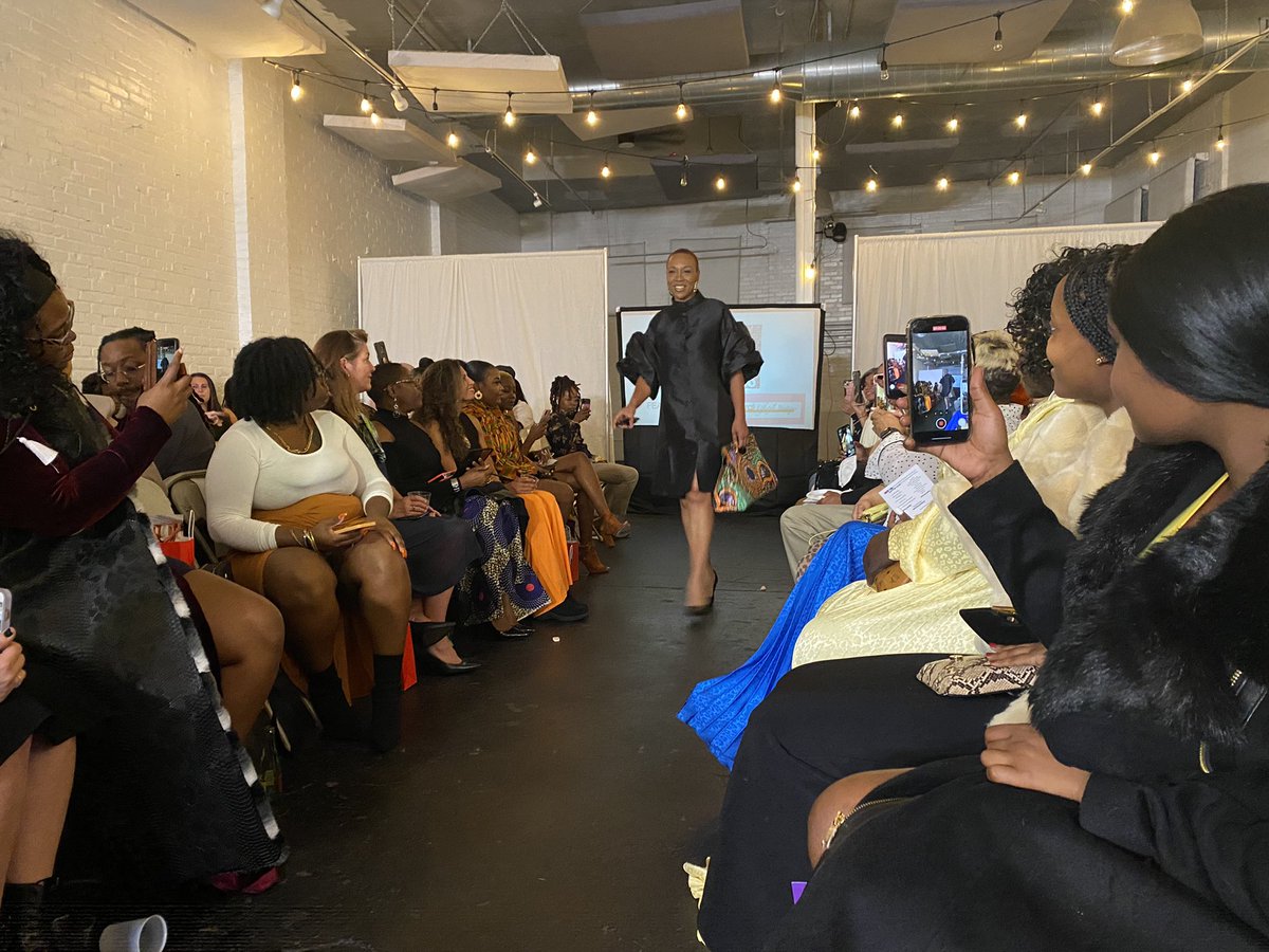 SparkFMOnline's tweet image. Ending the evening with @BostonCFW for Boston Caribbean Fashion Week finale and runway show! #boston #fashion #caribbeanfashionweek