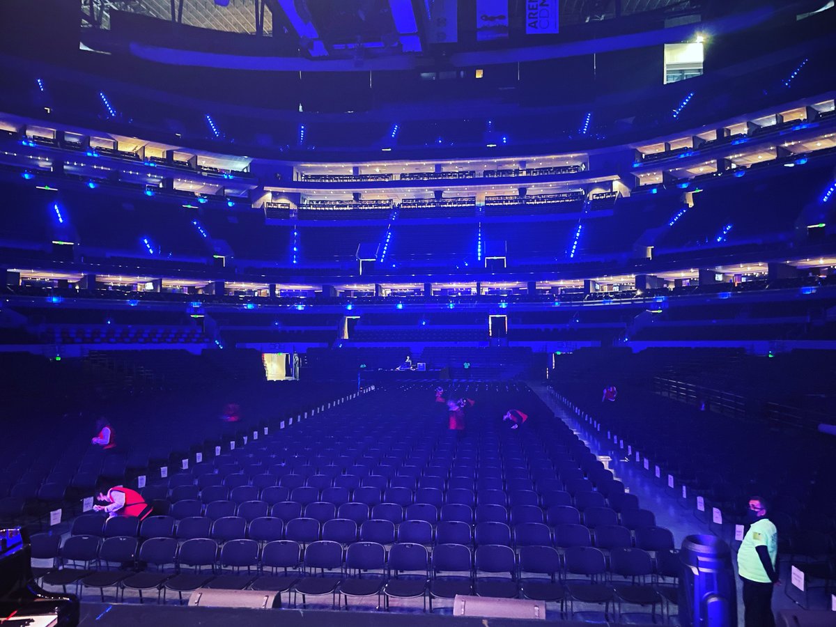 Just finished the rehearsal.
See you very soon Mexico. Screeeam!

リハーサル完了もうすぐショーが始まる。

#YOSHIKI
instagram.com/p/CkCUke0A1D8/

#SarahBrightman #Mexico #ArenaCDMX #メキシコ #RealGoldXY @SarahBrightman @ArenaCdMexico @RealGold_XY