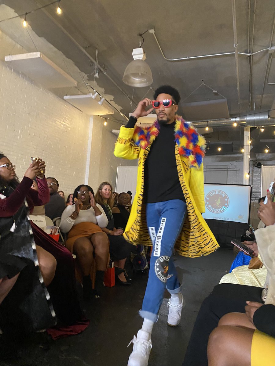 SparkFMOnline's tweet image. #urbanpigeons @BostonCFW