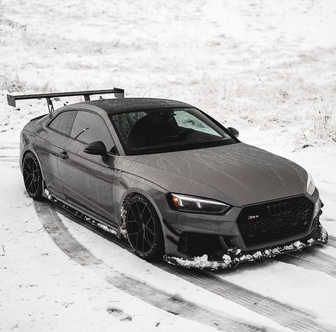 LuxuryCars365's tweet photo. Audi RS5 🥶 https://t.co/NVTxu2AHvA
