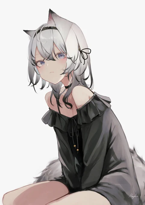 白髪ウルフカットもふもふ! 